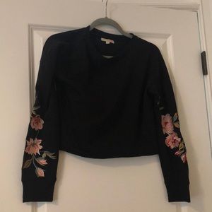 GB cropped sweater